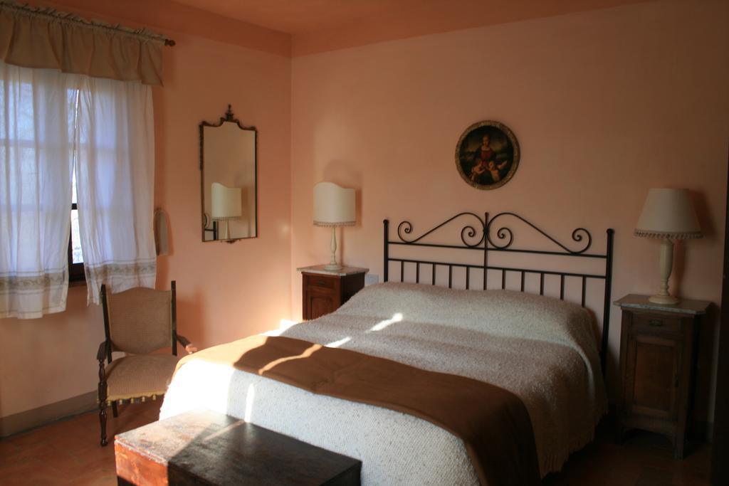 Agriturismo San Lorenzo Della Rabatta Cenerente Zimmer foto