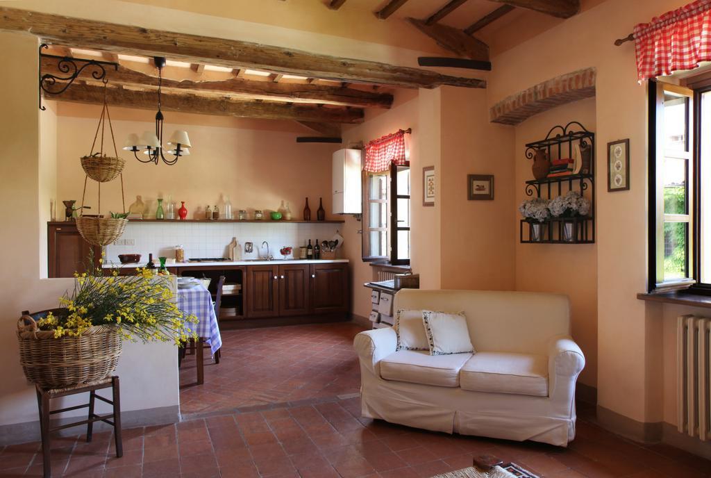Agriturismo San Lorenzo Della Rabatta Cenerente Zimmer foto