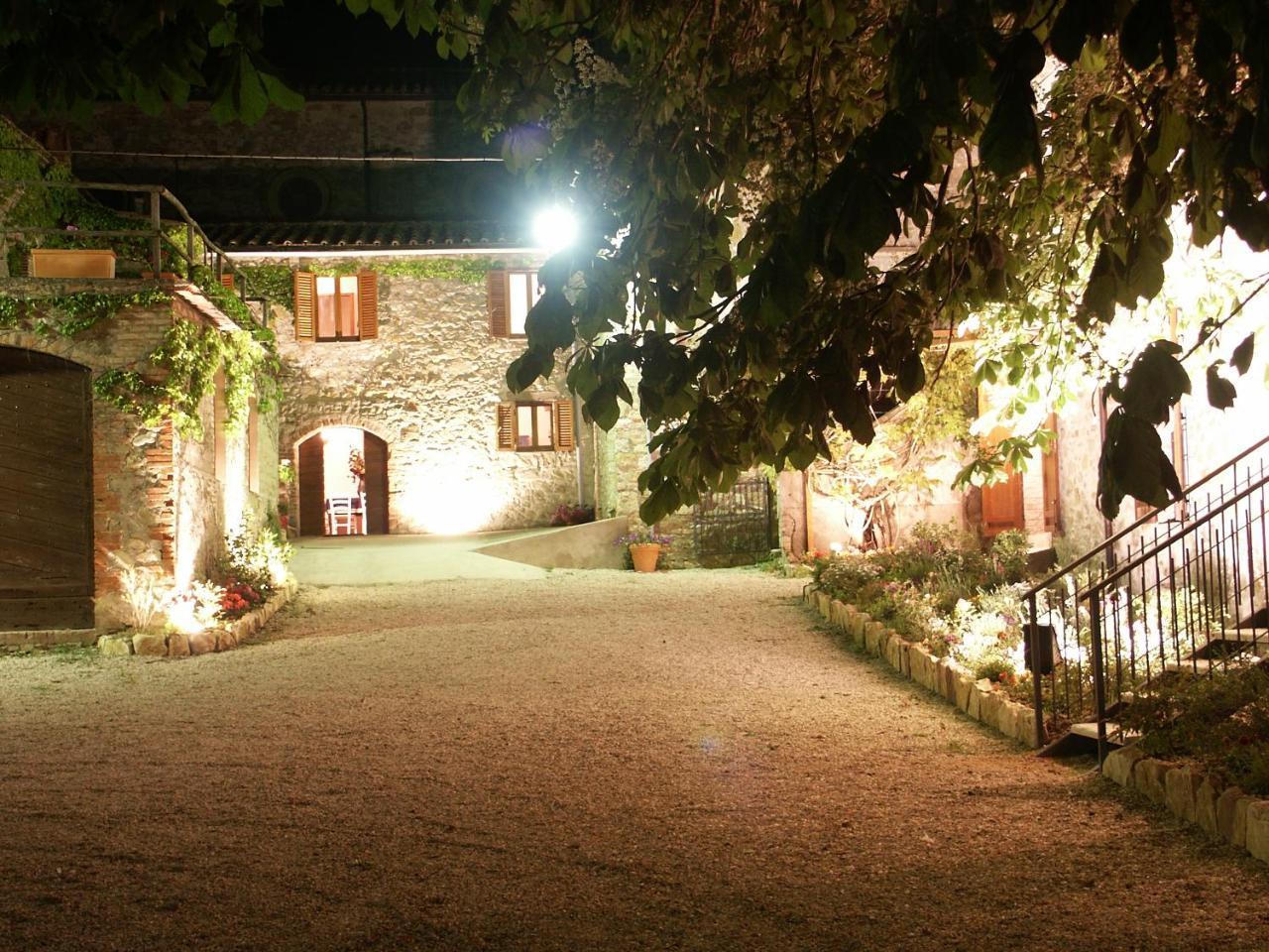 Agriturismo San Lorenzo Della Rabatta Cenerente Exterior foto